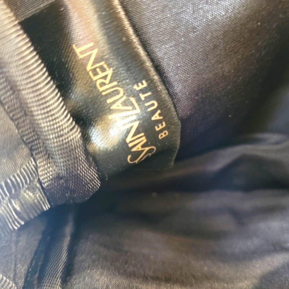 🥳🥳Host pick 💥💥🥳🥳Yves Saint Lauren pouch converted in to shoulder bag - Picture 5 of 16